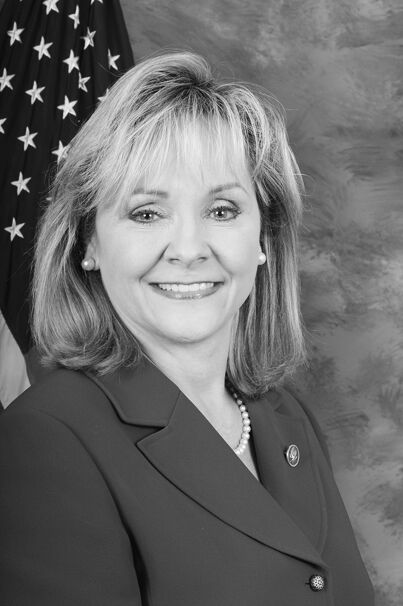 BW Mary Fallin Pic